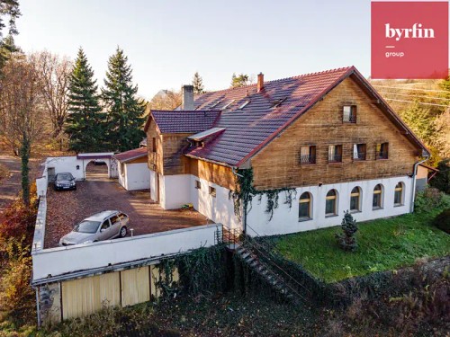 Prodej chaty 820 m², pozemek 24962 m²