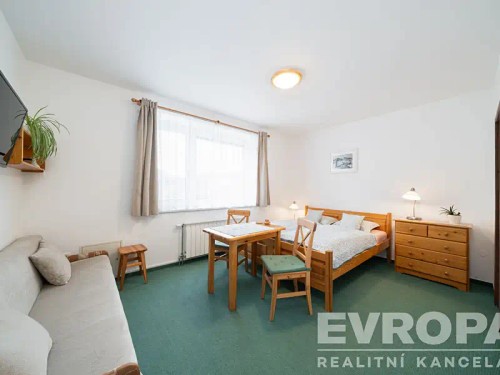 Prodej domu 390 m², pozemek 617 m²