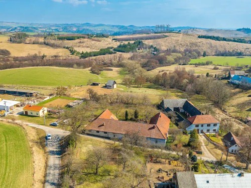 Prodej zemědělské usedlosti 185 m², pozemek 3332 m²
