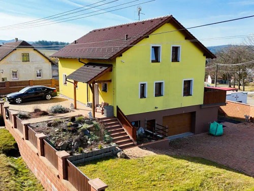 Prodej domu 360 m², pozemek 724 m²
