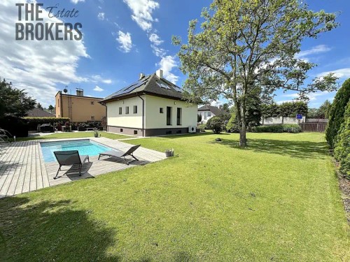 Prodej domu 229 m², pozemek 1080 m²