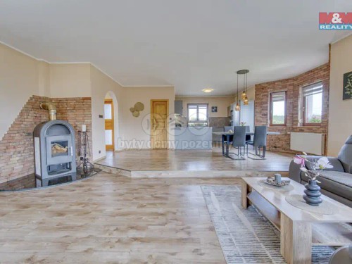 Prodaný  dům 128 m², pozemek 1800 m²