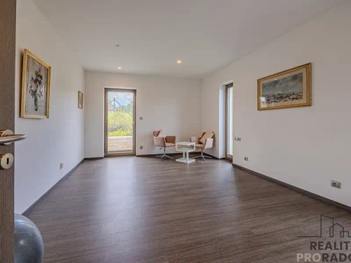 Prodej domu 206 m², pozemek 1201 m²