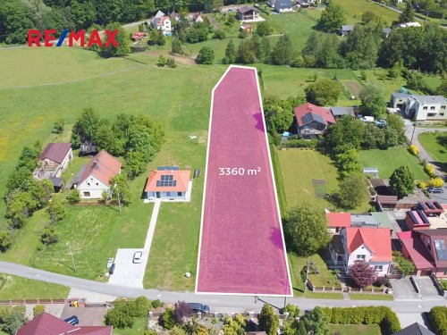 Prodej stavebního pozemku 3360 m²