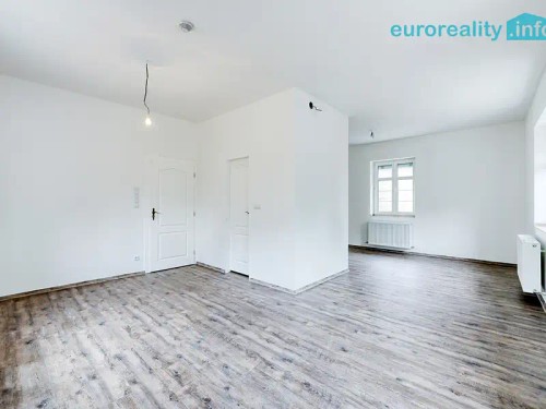 Prodej domu 420 m², pozemek 633 m²