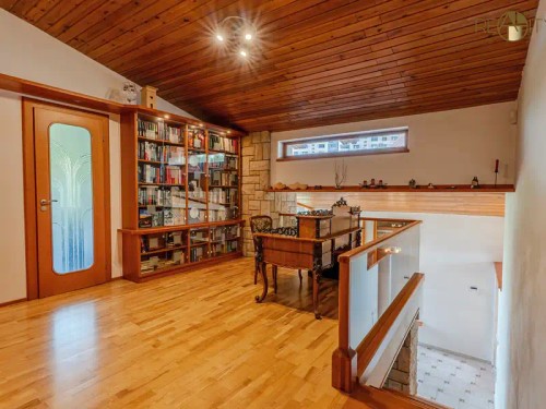 Prodej domu 331 m², pozemek 1512 m²