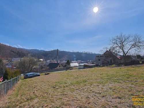 Prodej stavebního pozemku 1038 m²