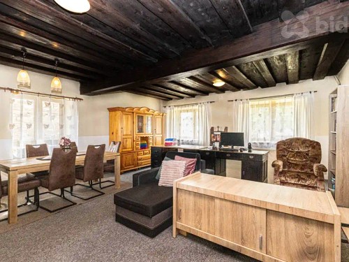 Prodej domu 840 m², pozemek 2253 m²