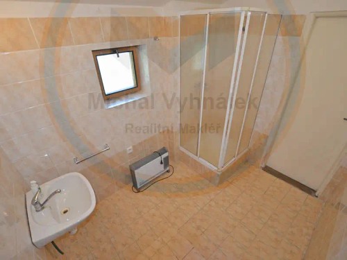 Prodej chalupy 195 m², pozemek 1932 m²