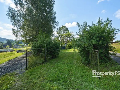 Prodej stavebního pozemku 1280 m²