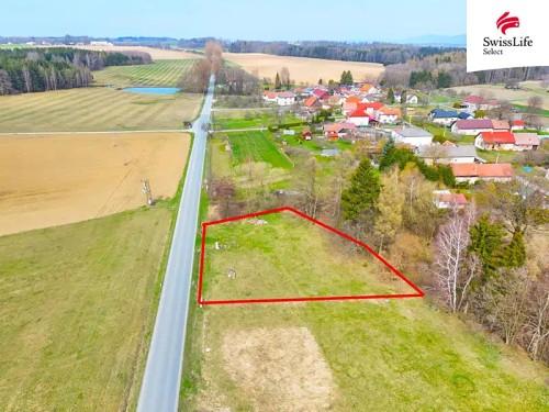 Prodej stavebního pozemku 1328 m²