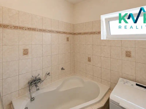 Prodej domu 270 m², pozemek 1550 m²