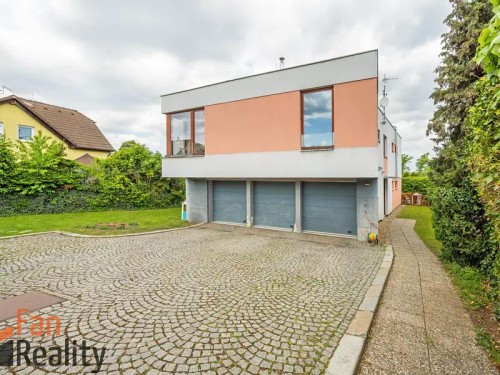 Prodej bytu 4+kk 91.3 m²
