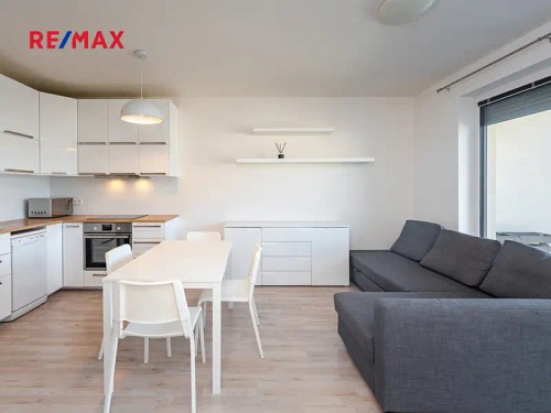 Prodaný  byt 2+kk 49 m²