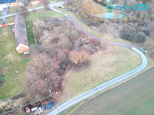 Prodej stavebního pozemku 2205 m²