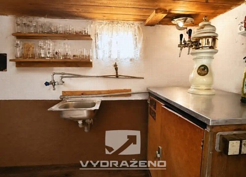 Prodej chalupy 244 m², pozemek 350 m²