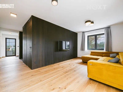 Prodej vily 420 m², pozemek 797 m²