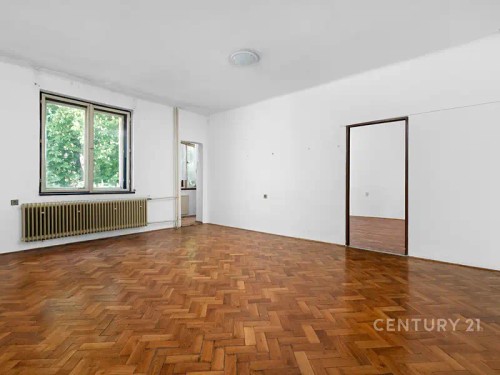 Prodej domu 220 m², pozemek 231 m²