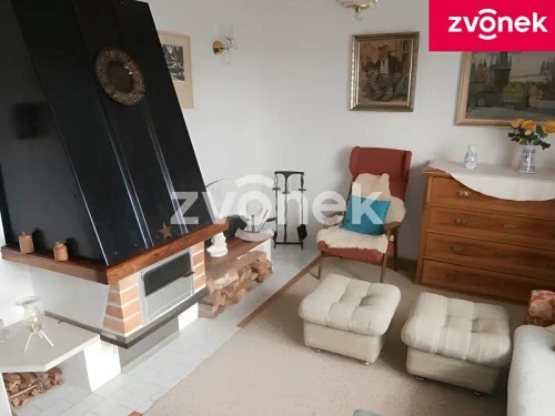 Prodej domu 200 m², pozemek 1075 m²