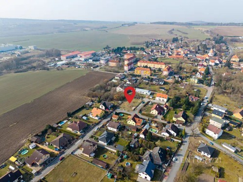 Prodej stavebního pozemku 962 m²