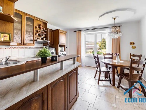 Prodej domu 140 m², pozemek 1139 m²