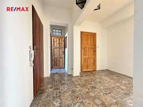 Prodej bytu 1+1 71 m²