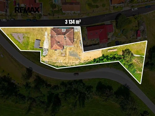 Prodej domu 735 m², pozemek 3134 m²