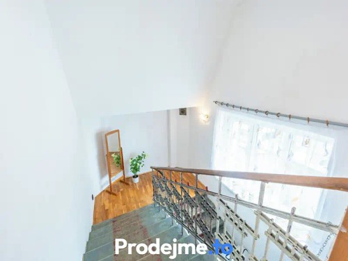 Prodej vily 220 m², pozemek 949 m²