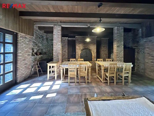 Prodej domu 800 m², pozemek 1904 m²