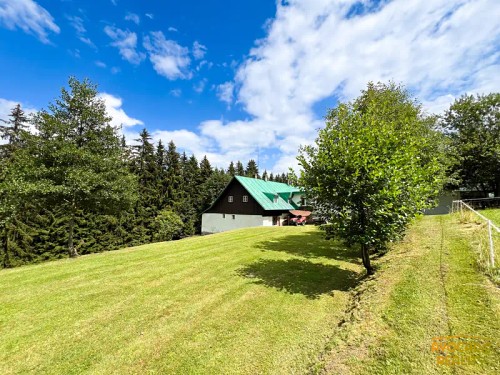 Prodej chaty 500 m², pozemek 3966 m²