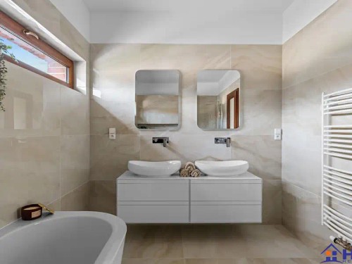 Prodej vily 396 m², pozemek 871 m²