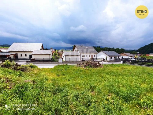 Prodej stavebního pozemku 1275 m²