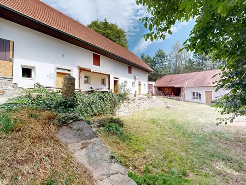 Prodej domu 197 m², pozemek 2695 m²