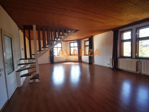 Prodej vily 396 m², pozemek 963 m²