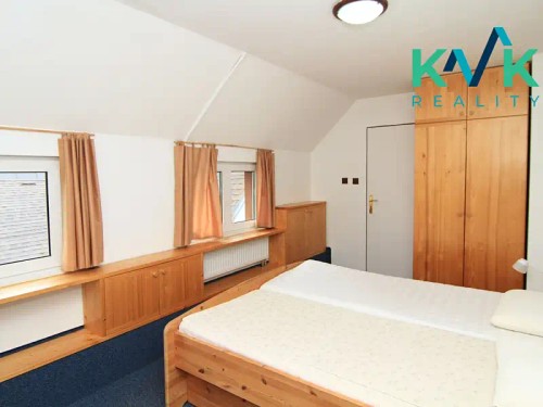 Prodej chalupy 234 m², pozemek 351 m²