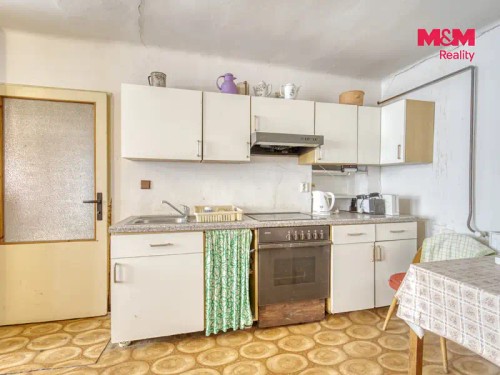 Prodej domu 100 m², pozemek 980 m²