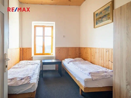 Prodej domu 560 m², pozemek 887 m²