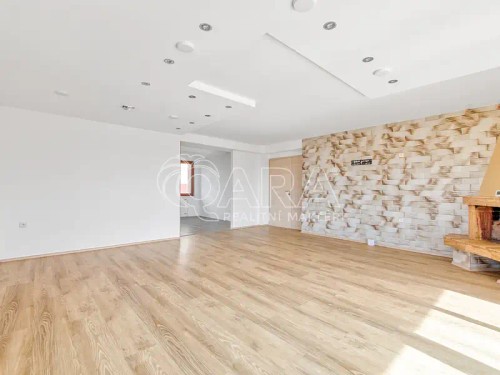 Prodej domu 230 m², pozemek 846 m²