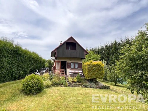 Prodaná chata 44 m², pozemek 656 m²