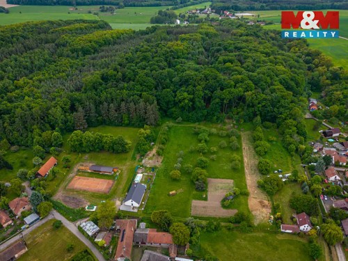 Prodej stavebního pozemku 4508 m²