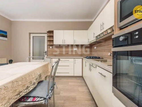 Prodej domu 265 m², pozemek 1203 m²