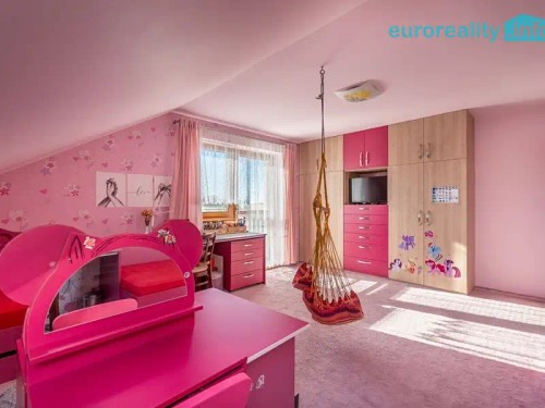 Prodej domu 270 m², pozemek 2175 m²