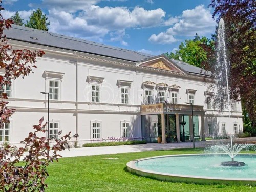 Prodej stavebního pozemku 5569 m²