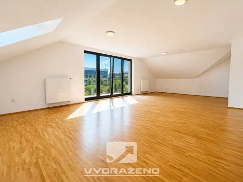 Prodej bytu 5+1 176 m²