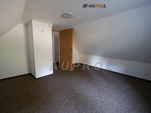 Prodej domu 84 m², pozemek 2077 m²