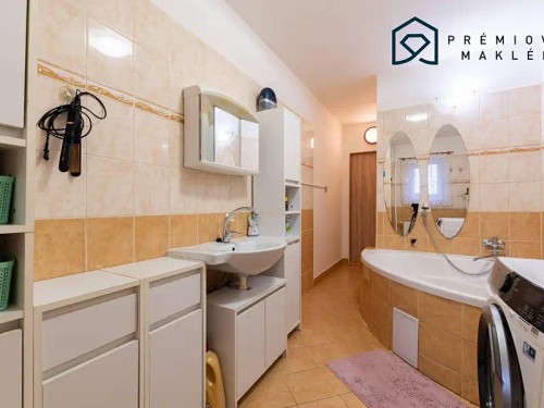 Prodej domu 200 m², pozemek 485 m²