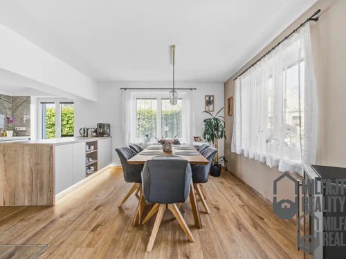 Prodej domu 205 m², pozemek 1469 m²