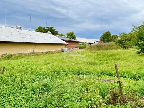 Prodej stavebního pozemku 1087 m²
