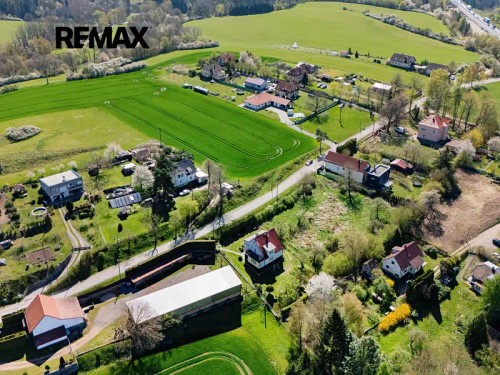 Prodej stavebního pozemku 1185 m²