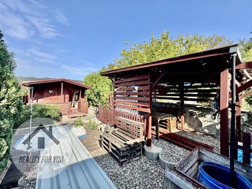 Prodej chaty 18 m², pozemek 305 m²